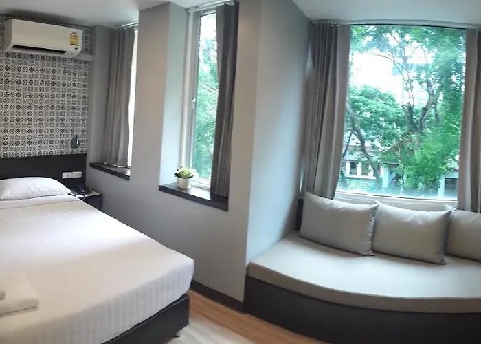 Hotel Ywca